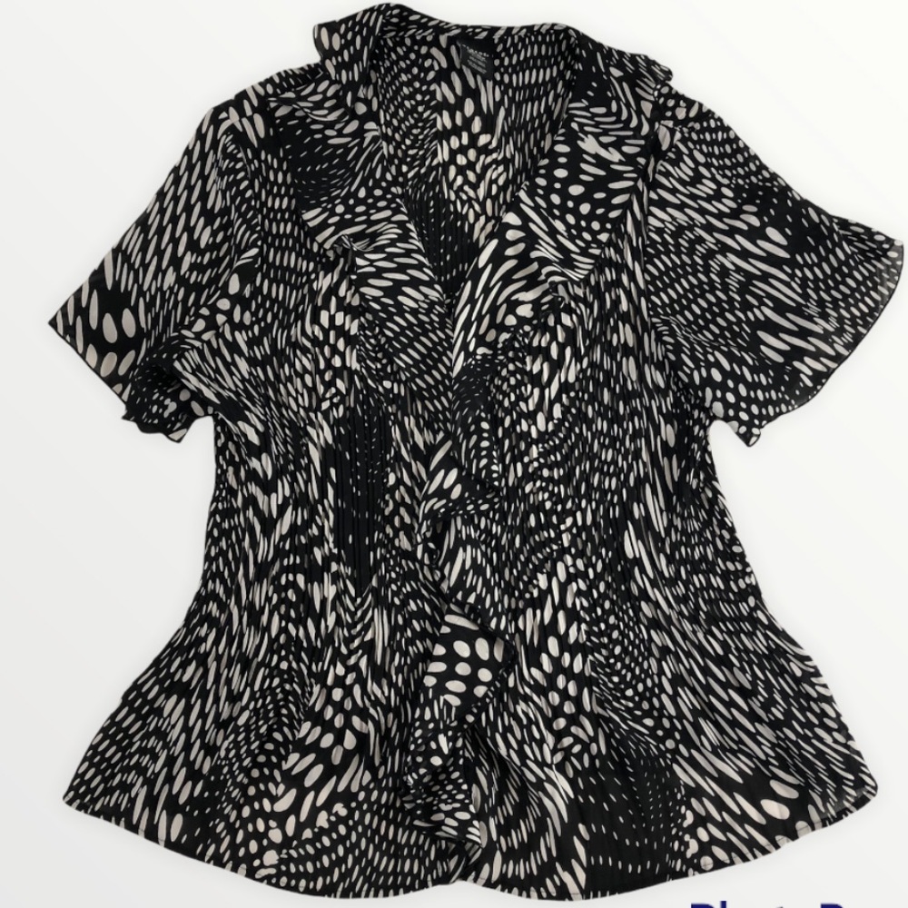 Crinkle ruffle geometric blouse 18W 20W 2XL